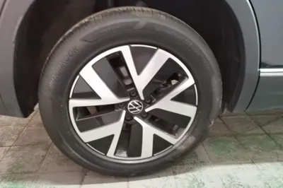 Volkswagen Tayron 2024, 24200 км, за 20128 USD - фото 12
