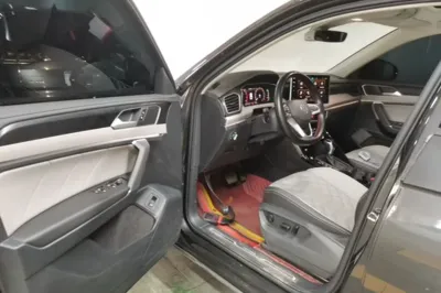 Volkswagen Tayron 2024, 24200 км, за 20128 USD - фото 18