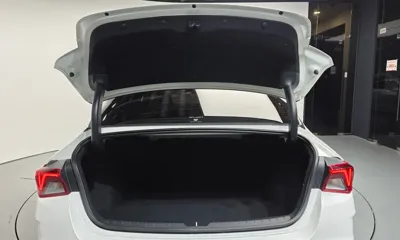 Kia K5 2021, 59770 км, за 15426.02 USD - фото 20