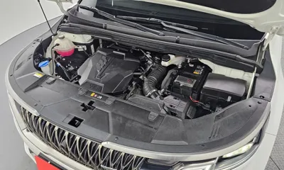 Kia Canival 2023, 59855 км, за 26587.78 USD - фото 6