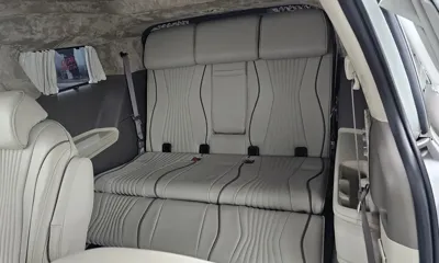 Kia Canival 2023, 59855 км, за 26587.78 USD - фото 12