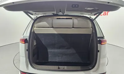 Kia Canival 2023, 59855 км, за 26587.78 USD - фото 20