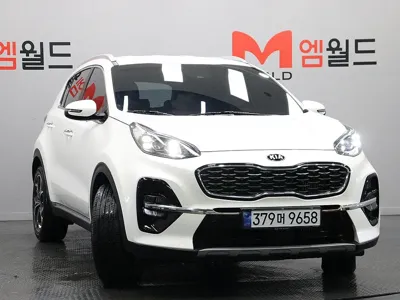 Kia Sportage 2021, 46778 км, за 12158.48 USD