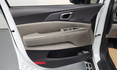 Kia Canival 2025, 27366 км, за 26132.73 USD - фото 24