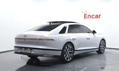 Hyundai Grandeur 2023, 44787 км, за 19090.16 USD - фото 2
