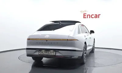 Hyundai Grandeur 2023, 44787 км, за 19090.16 USD - фото 4