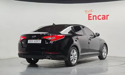 Kia K5 2013, 89313 км, за 4266.77 USD