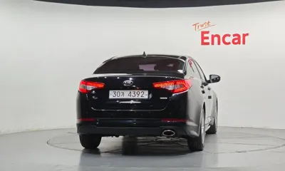 Kia K5 2013, 89313 км, за 4266.77 USD