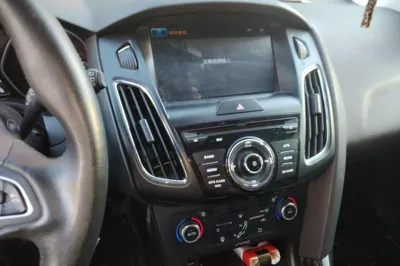 Ford Focus 2015, 55800 км, за 4129 USD - фото 13