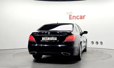 Hyundai Equus 2014, 190574 км, за 6117.27 USD