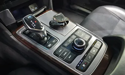 Hyundai Equus 2014, 190574 км, за 6114.47 USD - фото 9