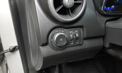 ChevroletGMDaewoo Trax 2014, 88615 км, за 2822.63 USD - фото 17