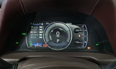 Lexus ES 2019, 87519 км, за 21333.86 USD - фото 8