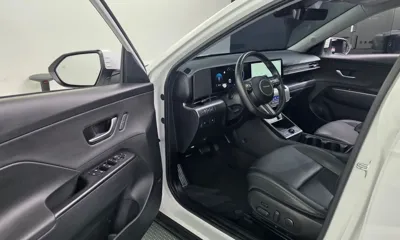 Hyundai Kona 2023, 30645 км, за 25352.65 USD - фото 10