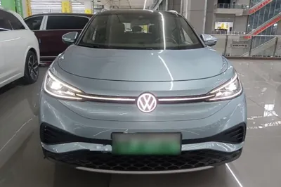 Volkswagen ID.4 X 2025, 17500 км, за 17591 USD
