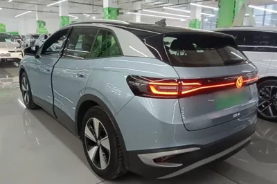 Volkswagen ID.4 X 2025, 17500 км, за 17591 USD