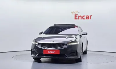 Kia K7 2016, 106643 км, за 7745.83 USD