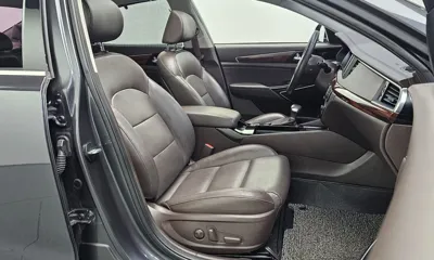 Kia K7 2016, 106643 км, за 7745.83 USD - фото 26