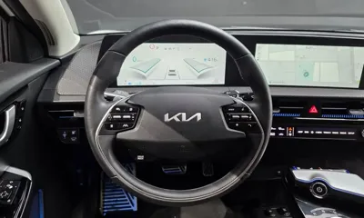Kia EV6 2024, 57368 км, за 26191.41 USD - фото 13
