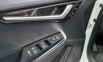 Kia EV6 2024, 57368 км, за 26191.41 USD - фото 28