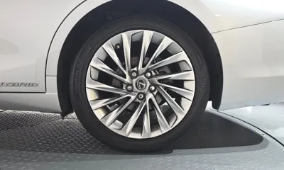 Lexus ES 2019, 53972 км, за 20874.36 USD - фото 21