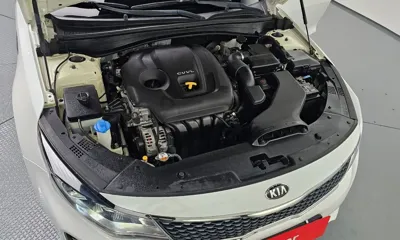 Kia K5 2017, 121651 км, за 6761.19 USD - фото 6