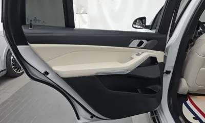 BMW X7 2024, 34281 км, за 74110.54 USD - фото 25