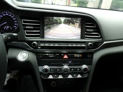 Hyundai Avante 2020, 76679 км, за 8730.47 USD - фото 7
