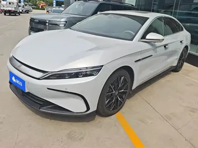 BYD Han · 2024 год