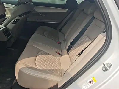 BYD Han 2024, 17800 км, за 17789.53 USD - фото 10