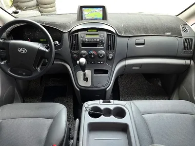 Hyundai Starex 2015, 117061 км, за 6370.67 USD