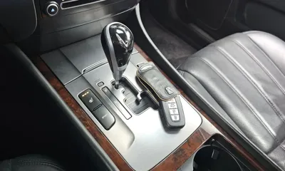 Hyundai Equus 2012, 142407 км, за 3633.96 USD - фото 9