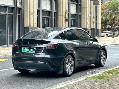 Tesla Model Y 2021, 95000 км, за 18953.09 USD - фото 6