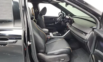 Kia Canival 2023, 42406 км, за 33105.93 USD - фото 11