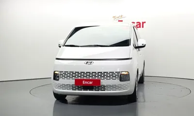 Hyundai Staria 2022, 43443 км, за 17226.8 USD