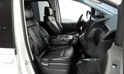 Hyundai Staria 2022, 43443 км, за 17226.8 USD - фото 11