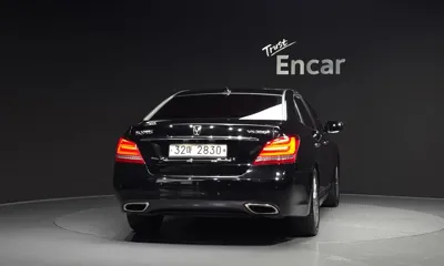 Hyundai Equus 2015, 179290 км, за 4594.98 USD