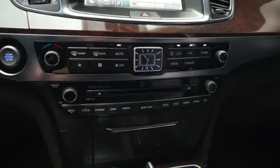 Hyundai Equus 2015, 179290 км, за 4594.98 USD - фото 17