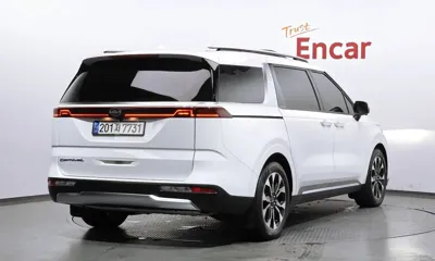 Kia Canival 2021, 76055 км, за 18721.96 USD