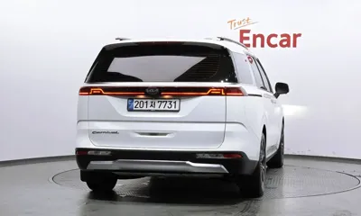 Kia Canival 2021, 76055 км, за 18721.96 USD