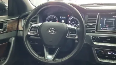 Hyundai Sonata 2018, 135122 км, за 7811.08 USD - фото 12