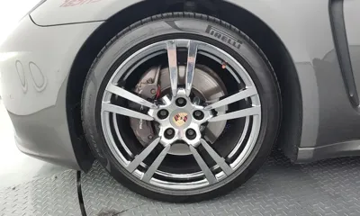 Porsche Panamera 2014, 135838 км, за 18314.3 USD
