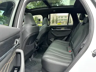 Geely Xingyue L 2024, 15000 км, за 12801.4 USD - фото 6