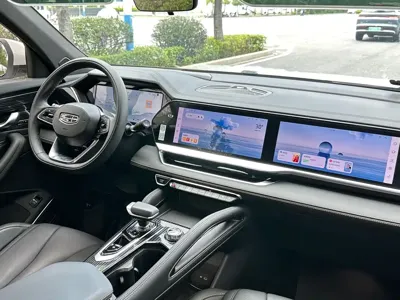 Geely Xingyue L 2024, 15000 км, за 12801.4 USD - фото 10