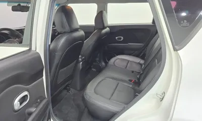 Kia Soul 2016, 72595 км, за 6081.44 USD - фото 11