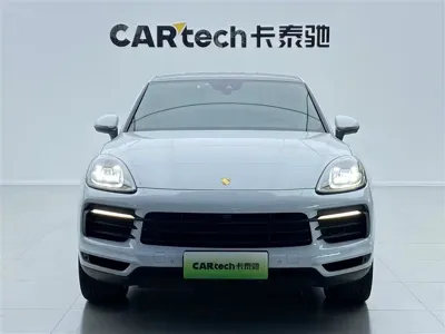 Porsche Cayenne Hybrid 2020, 48300 км, за 53707.02 USD