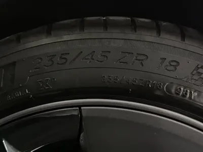 Tesla Model 3 2023, 36800 км, за 21320.95 USD - фото 24