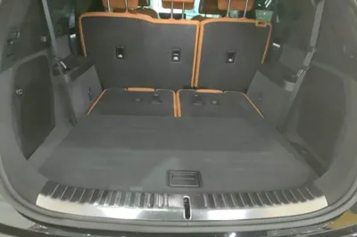 BYD Tang New Energy 2022, 52000 км, за 21601 USD - фото 27