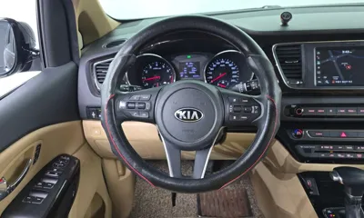 Kia Canival 2019, 60204 км, за 13326.39 USD - фото 14