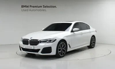 BMW 5-Series · 2023 год
